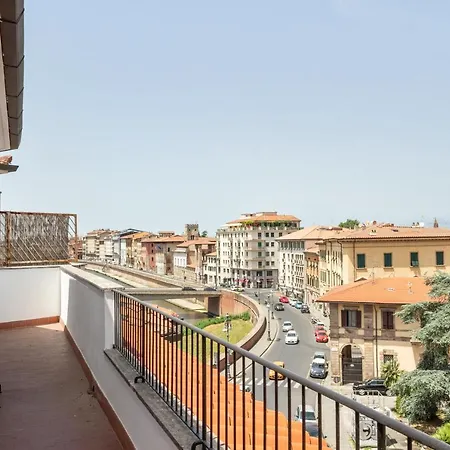 Apartamento Modern Attics With Balconies And Panoramic View Pisa